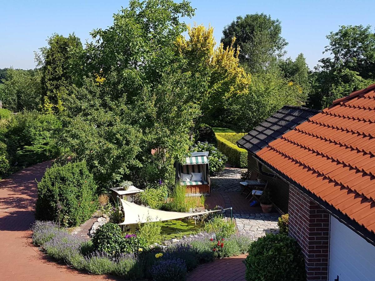 Ferienwohnung Hahn, 95129 Rhauderfehn エクステリア 写真